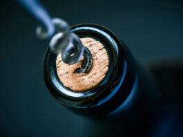 Ouvrir une bouteille de vin