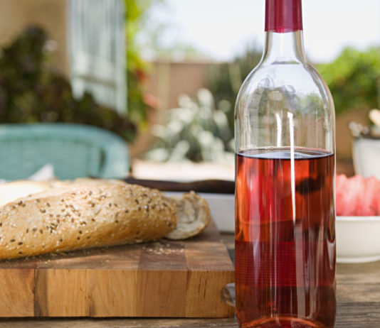 recycler un fond de bouteille de vin