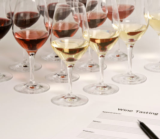 dégustation de vin à la maison