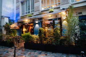 terrasse Poupée bar à vin