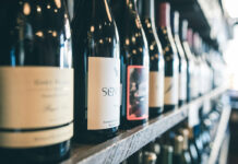 Surproduction et baisse de consommation : les vignerons français en crise