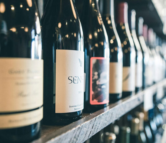 Surproduction et baisse de consommation : les vignerons français en crise